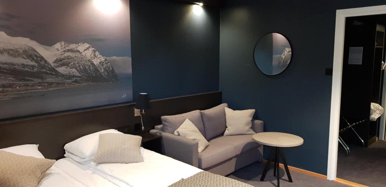 Hotell Maritim Skjervoy Екстер'єр фото